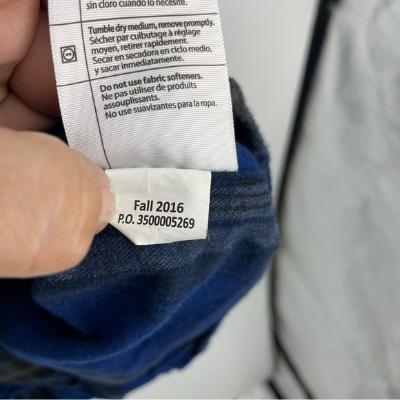 CARHARTT Shirt Mens XL 102215 988 Hubbard Plaid Long Sleeve Durable Canvas blue - Picture 4 of 7